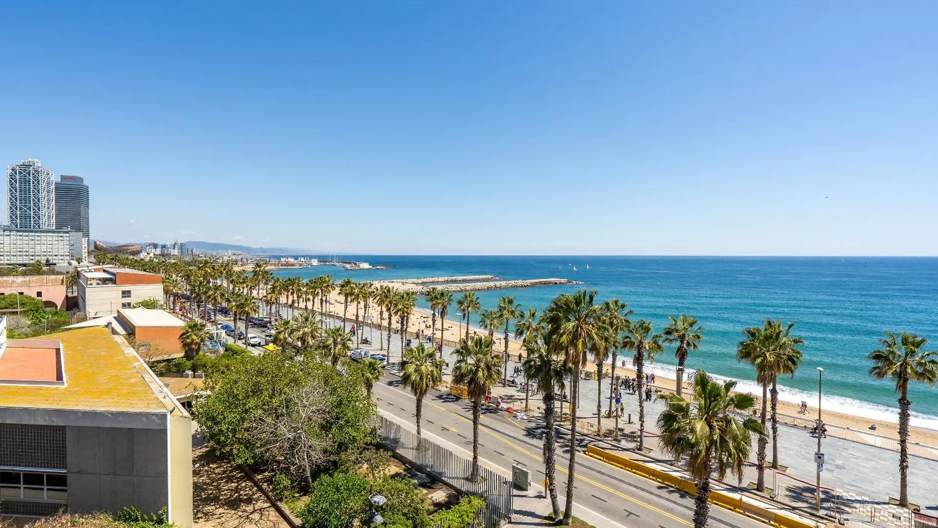 شقة Kronos On The Beach Attic Suite برشلونة إسبانيا